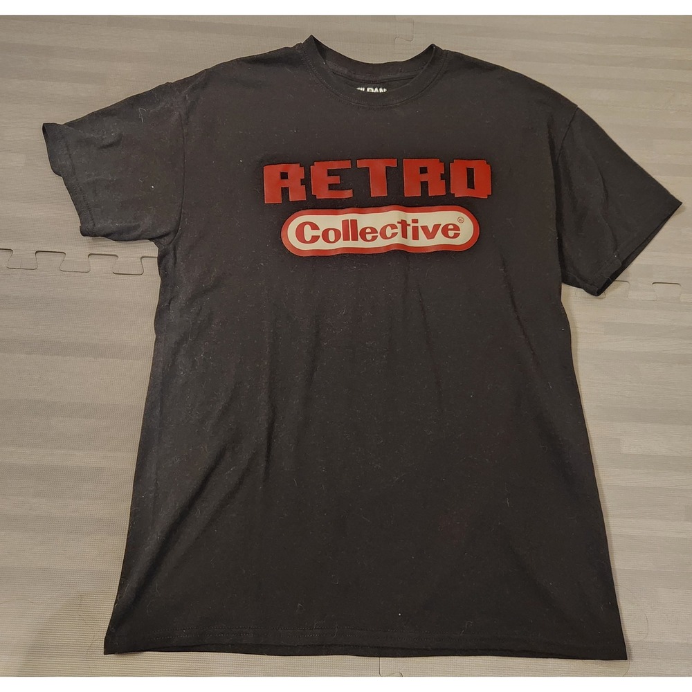 Gildan DryBlend Retro Collective Graphic T-Shirt Mens Medium Black Red Gaming